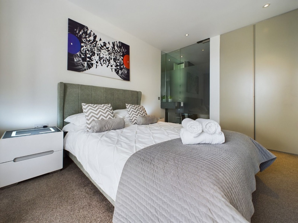 Airbnb Cleaning in Prestwich